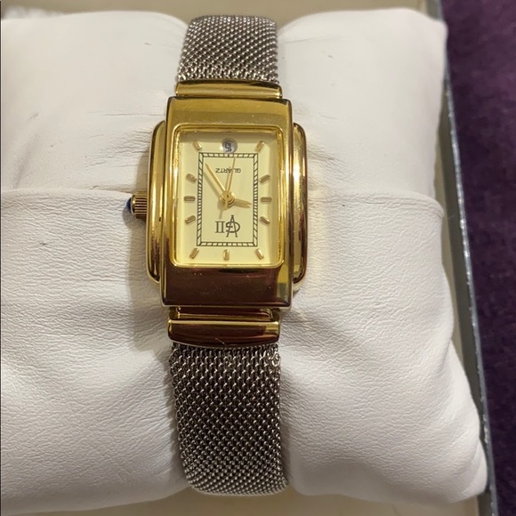 VG II Stainless Steel watch